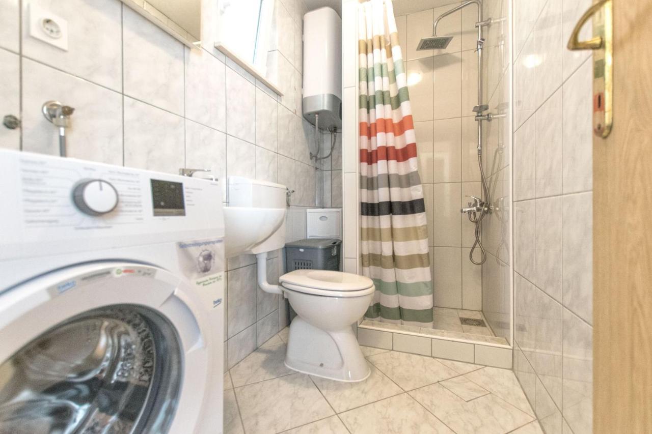 Centar Apartment Postira