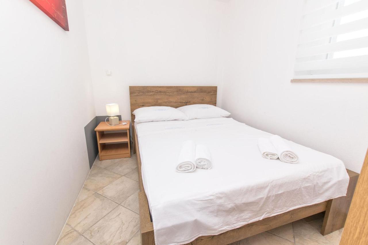 Apartment Centar Postira